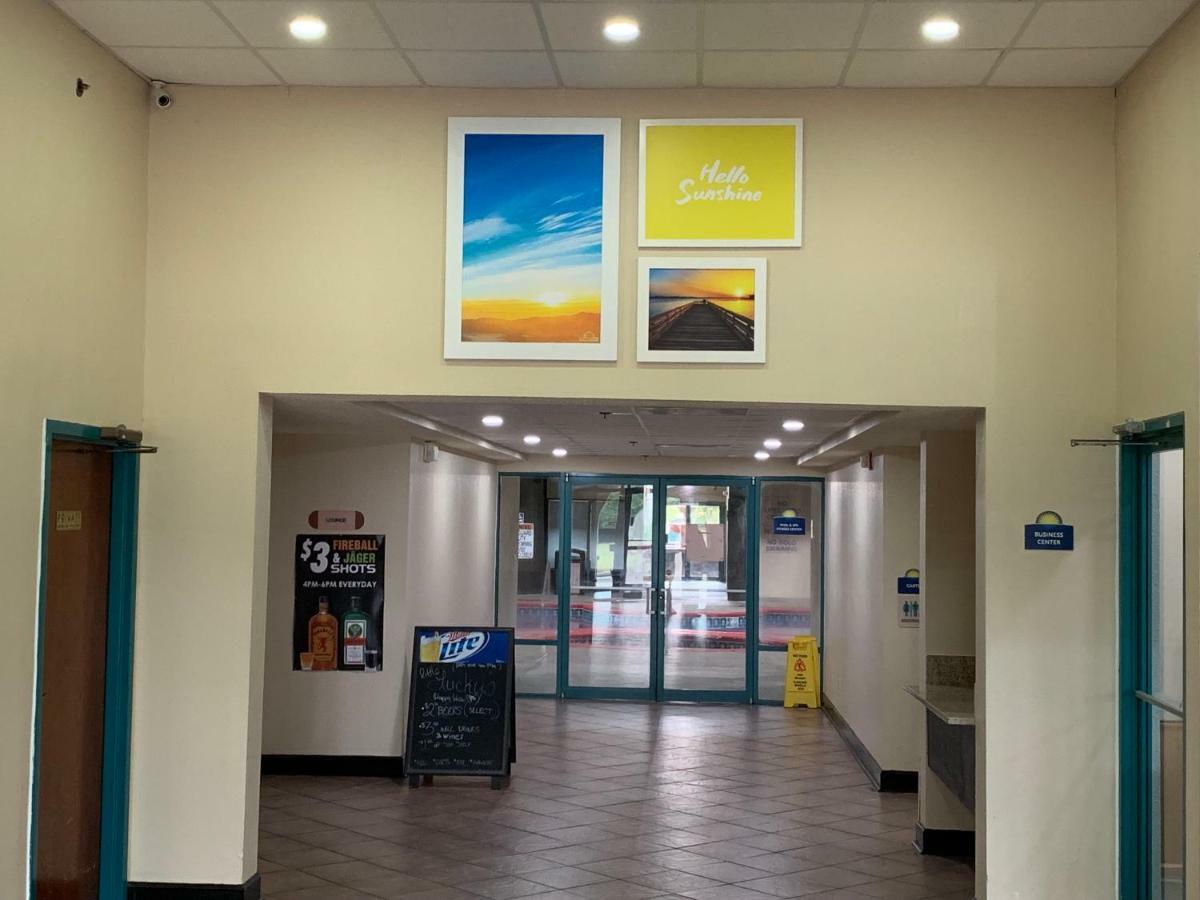 Motel 6 Savannah Ga Gateway & I95 Джорджтаун Экстерьер фото