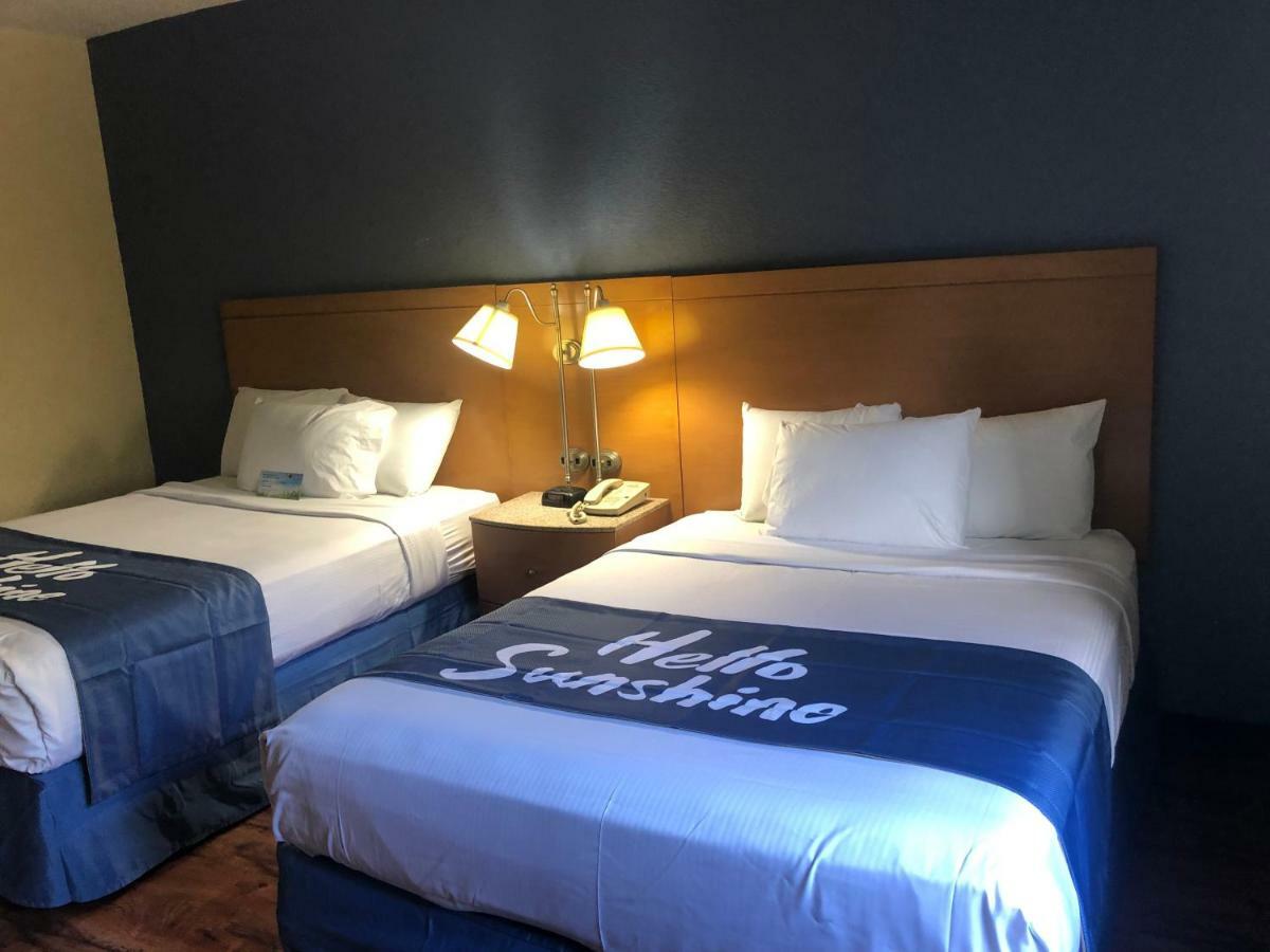 Motel 6 Savannah Ga Gateway & I95 Джорджтаун Экстерьер фото